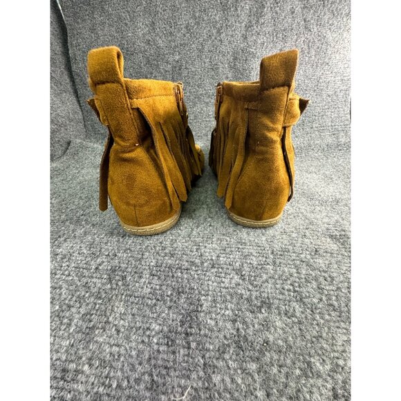 Soda Shoes Women's 10 Dahlia Faux Suede Moccasin Fringe Ankle Bootie - Picture 15 of 16